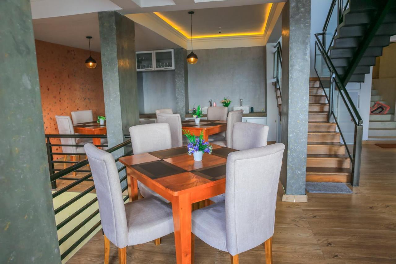 Baron Luxury Boutique Hotel Nuwara Eliya Buitenkant foto
